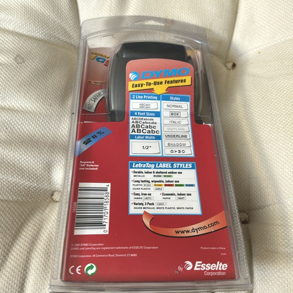 NIB. LABELMAKER - Picture 2 of 3